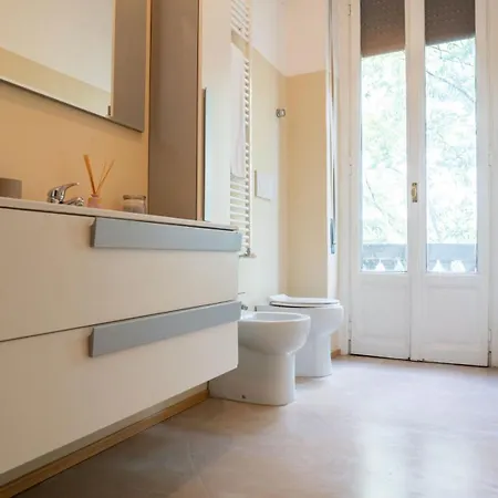 Near C. Buenos Aires - Wifi Ac Metro 3 Min Apartamento