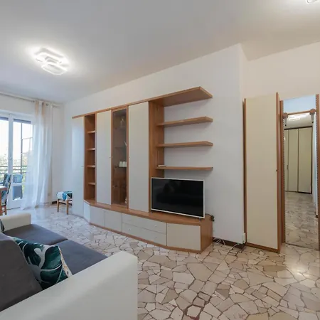I-host - Marochetti 10 Apartment