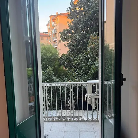 Duomo-loreto Apartamento