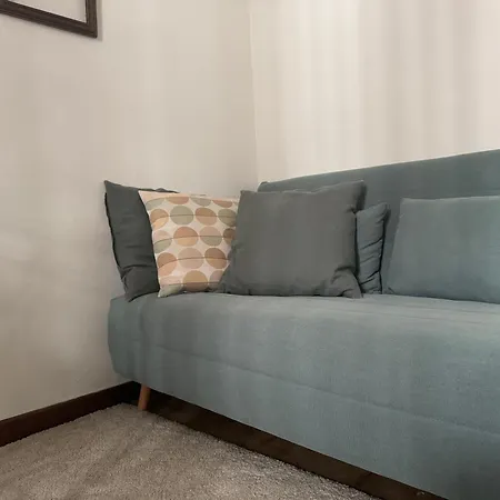 Apartman Pasteur-mm Red Line Milánó