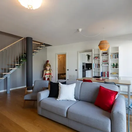 Rolandi Duplex With Terrace *