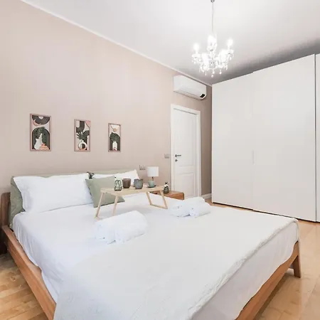 Easylife - - Ortigara 22 - Porta Vittoria Apartment Milan