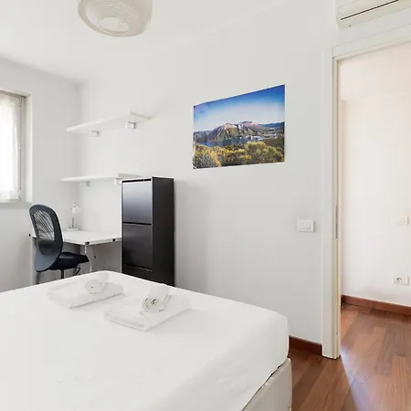 Guesthost - Stylish Viale Toscana * Mediolan