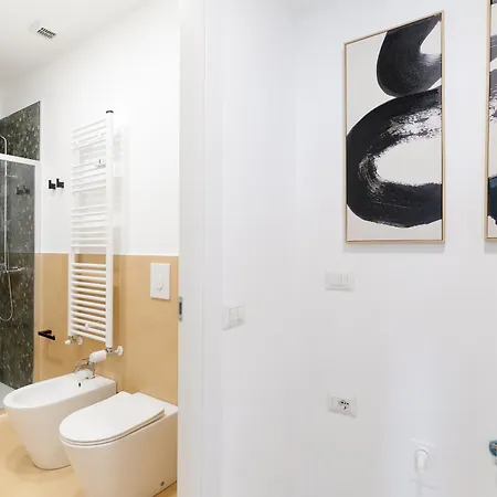 Guesthost - Cosy Milano- Bande Nere M1 * Milano