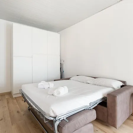 Guesthost - Milano- Corso Lodi With Ac & Wifi شقة ميلان