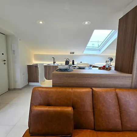 Apartman Yr - Argonne Milánó