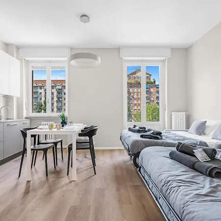 Ri9 -prada- Super Large And Милан