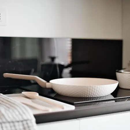 Giaxtower Gym & Pool Skyline View Milán