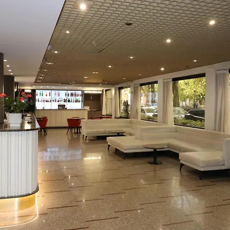 Domenichino Hotel 3*