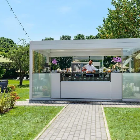 Ξενοδοχείο Novotel Linate Aeroporto 4*