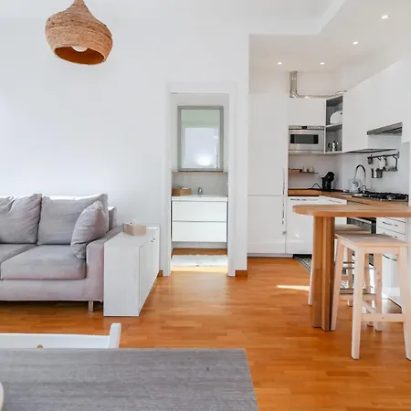 Apartman Da Vinci - With Balcony In Design District - Tortona Area Milánó