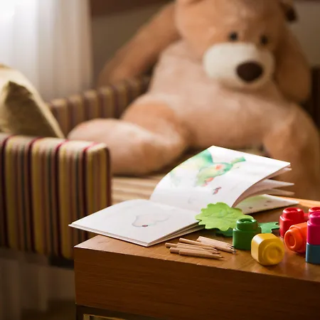 Starhotels Echo Hotell 4*