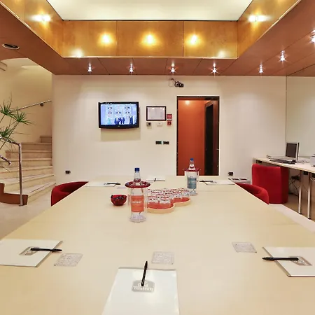 Western 4* מילאנו