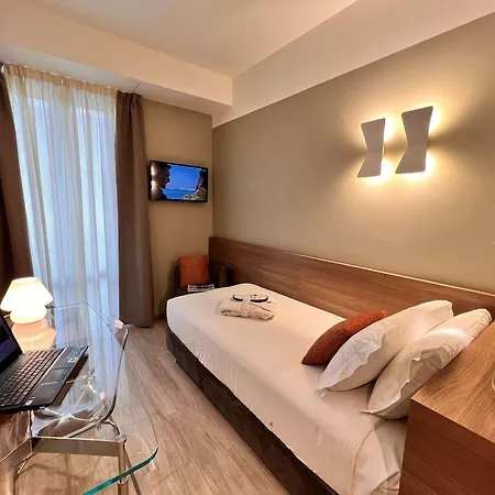 Szálloda Western 4*