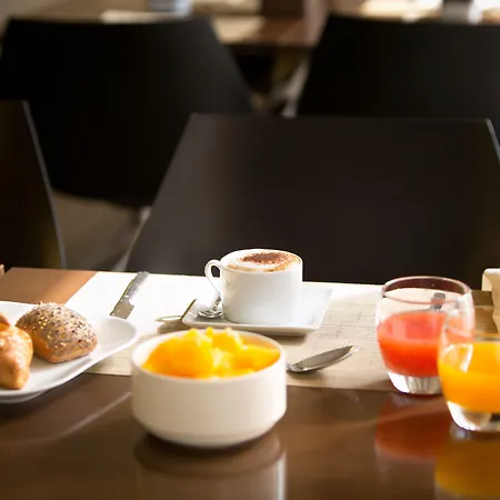 Szálloda Starhotels Tourist