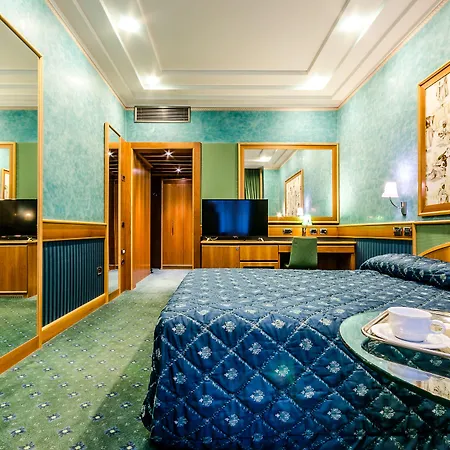 Otel Brunelleschi Milano