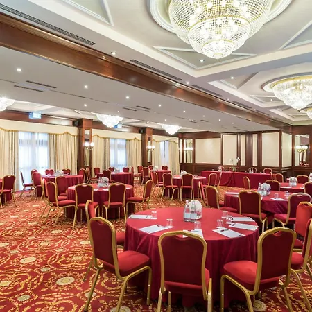 Szálloda Leonardo Center 4*