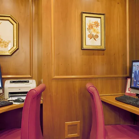 بيرنا فندق 4*