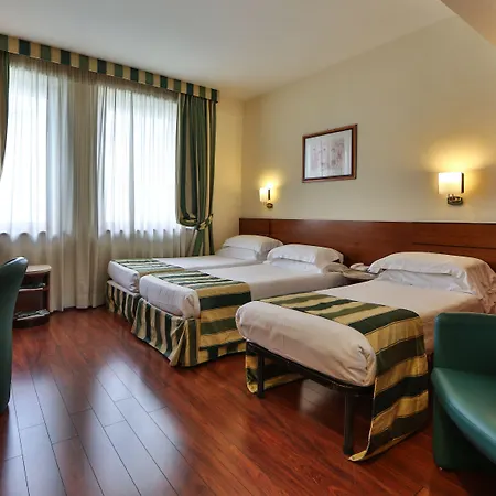 Mirage Sure Collection By Western Hotel