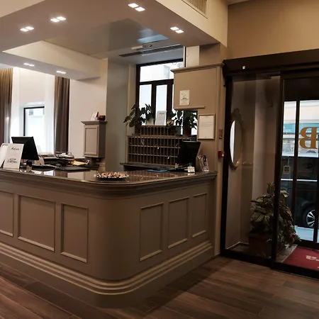 Mokinba Baviera Hotel Milán