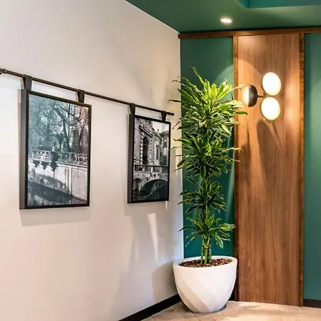 Canada Ξενοδοχείο 3*