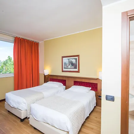 Alga Hotel Mediolan