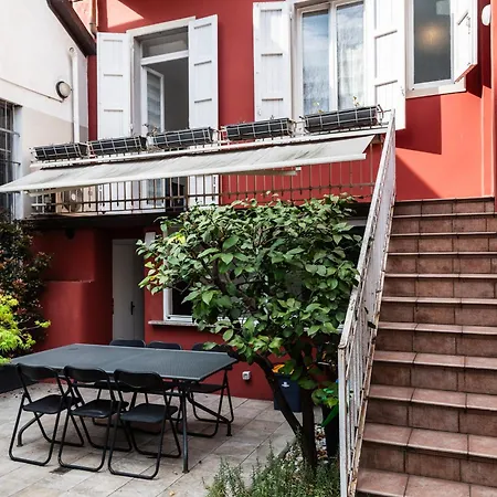 Apartman Youhosty - Secret Garden *