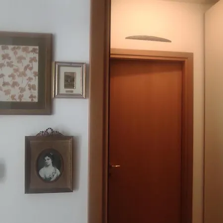 דירה Elemi House