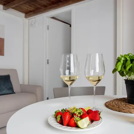 Apartman The Vertical House - Elegant Refuge On Two Floors Milánó