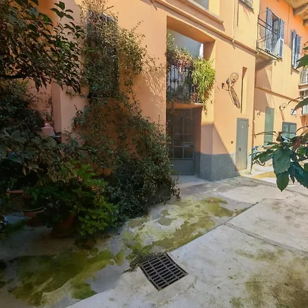 Apartment Hbhall Navigli 5 *