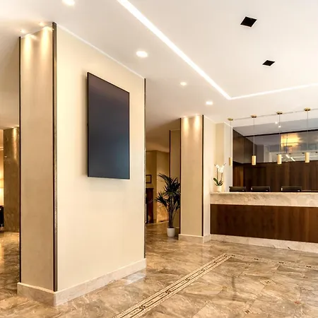 Hotell Galles 4*