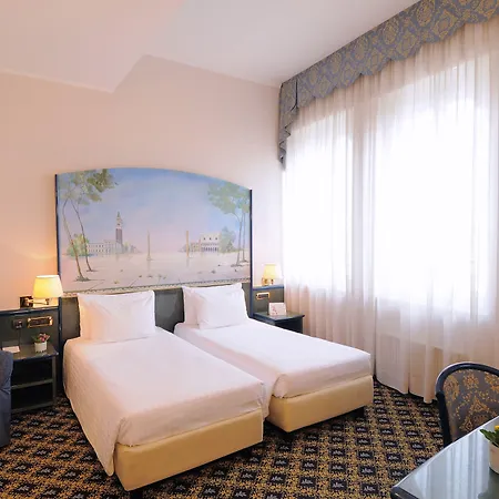 מלון Ih Ambasciatori