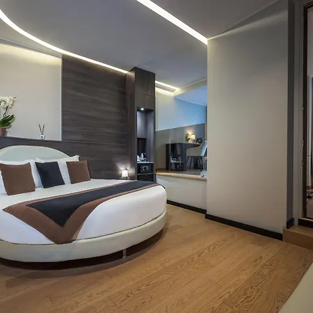 Ih Ambasciatori Hotel 4*