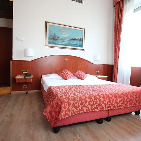 Mokinba Montebianco Hotel Milan