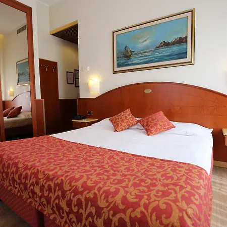 Mokinba Montebianco Μιλάνο