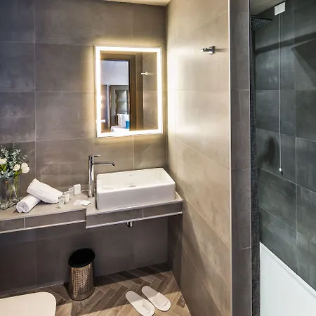 米兰斯派斯酒店 3* 米兰