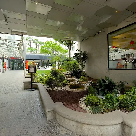 Ibis Centro 3* Mediolan