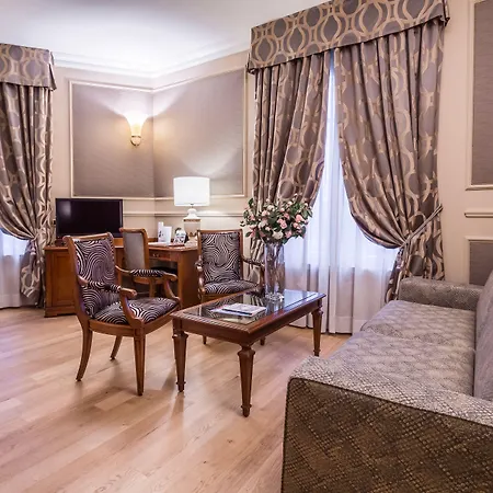 Hotel Grand Visconti Palace Milán