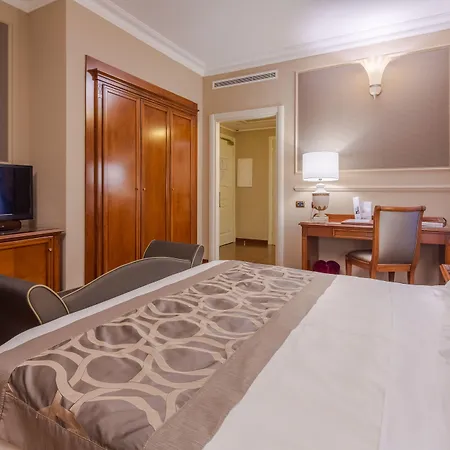 Grand Visconti Palace 4*