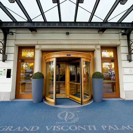 Szálloda Grand Visconti Palace