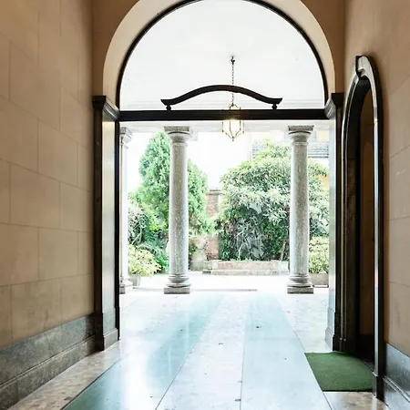 Isola Living - M3-m5 Zara Subway Lägenhet Milano