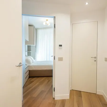 Michelangelo Moscova Golden House Apartment