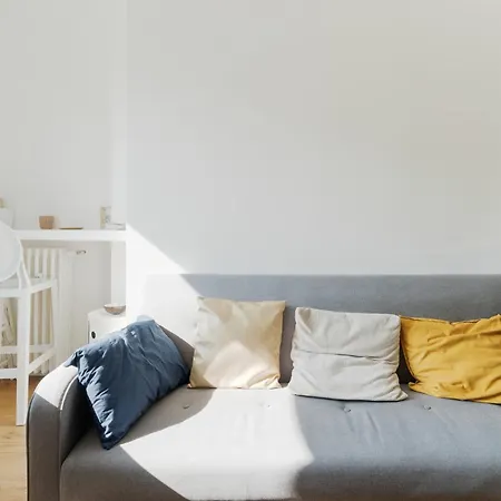 Apartment Guesthost - M2 Sant'agostino Bright *