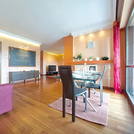 Apartamento Homeby, Dimora Diana *
