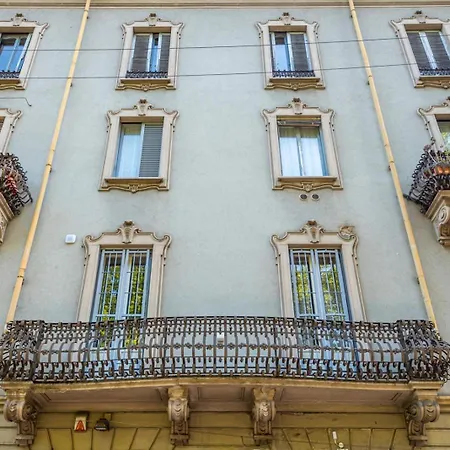 Michelangelo Moscova Golden House Milan