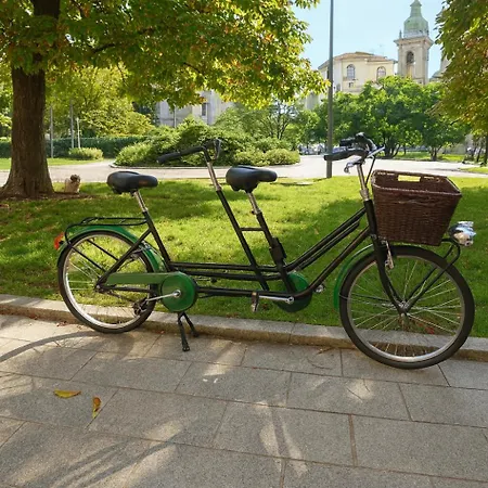 Boutique Retreat - The Last Supper - Wine&bike *