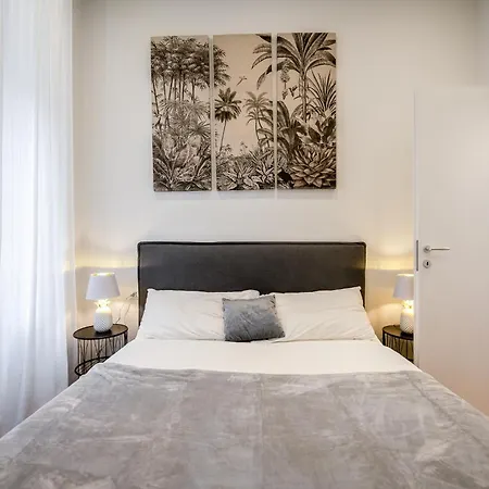 Design apt 4min to Metro, 15min Centrale, 25min Duomo Lejlighed