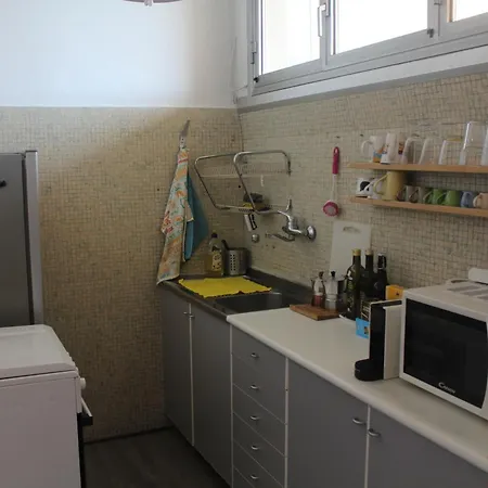 Lambratehouse - * ميلان