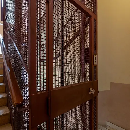 In Porta Venezia At 5 Min From Station * Milão