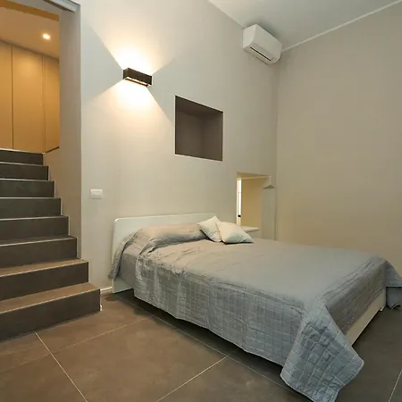 Navigli-duomo, Luxury Modern Loft 아파트 밀라노